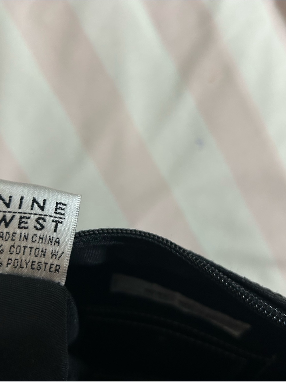 Nine West Black Fabric Shoulder Bag Small Hobo Zip Top Minimalist Y2K Style - Picture 12 of 12
